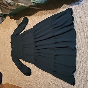 Green long sleeve tier dress M NWOT #196